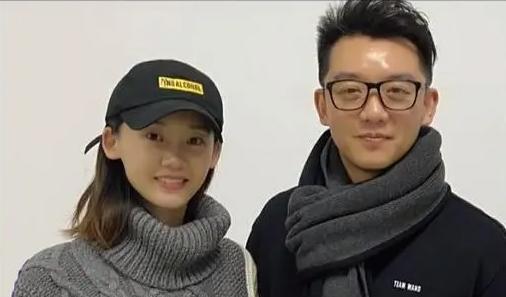 郑恺自曝一天赚7亿,请20个保姆绰绰有余,为何让岳母伺候全家?