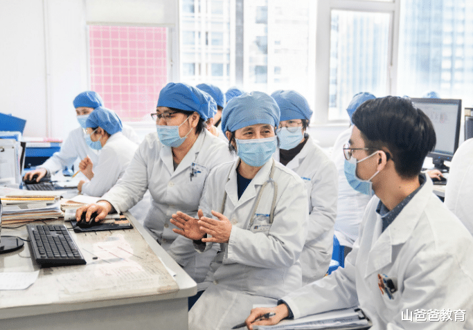 医生|医生编制遇滑铁卢，多地三甲招聘无人报名，近百万医学生去哪了？