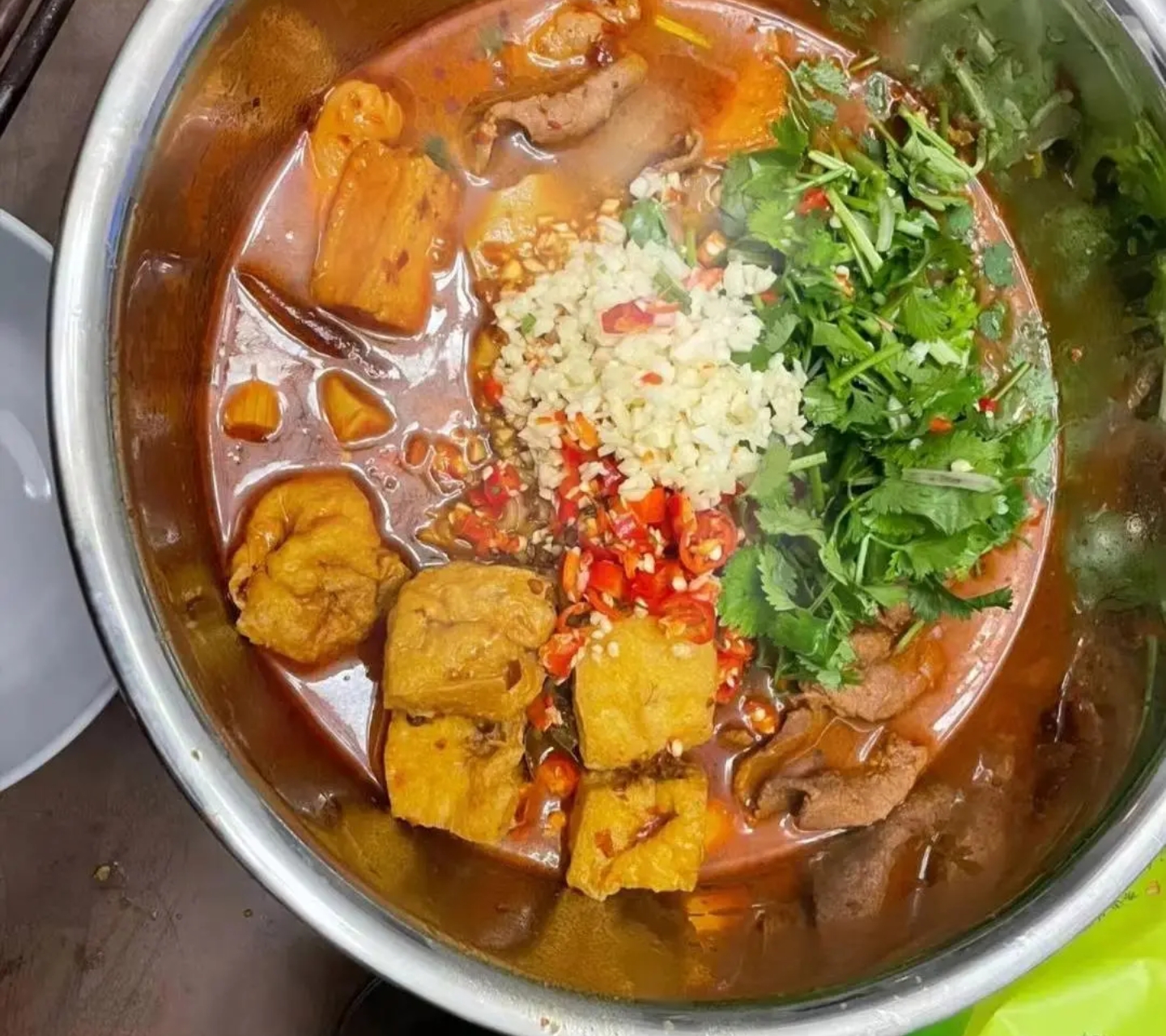 莴笋|90后小伙不结婚,晒一人餐在朋友圈火了,网友:这样的男友去哪领