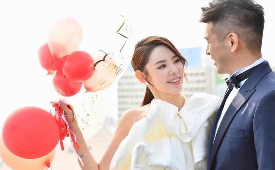 她是TVB童颜花旦,朱永棠小姨子,嫁拍拖8年男友豪宅曝光仍要工作!