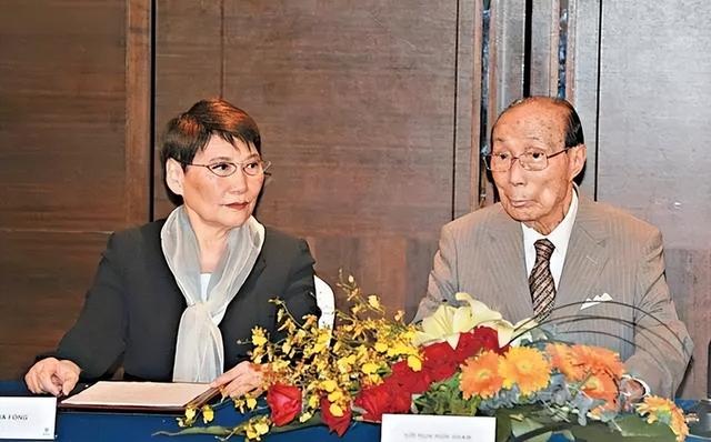 邵逸夫|2014年邵逸夫葬礼:仅2名女星获准出席,子女拒绝继承邵氏公司