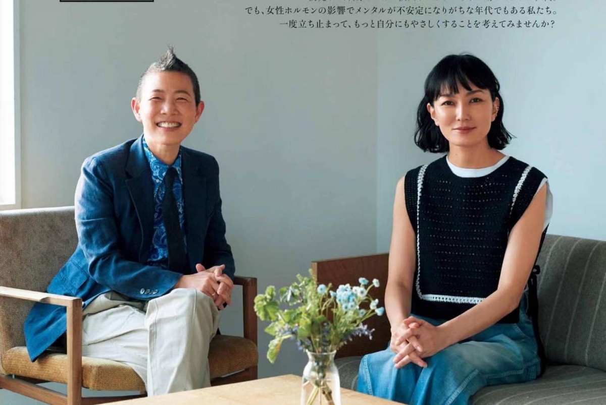 刘海 女人过了四十岁留短头发更洋气！发丝带卷、搭配刘海，减龄显脸小