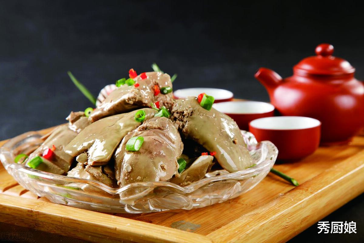 中老年人|建议中老年人:少吃米面和肥肉,多吃这3样,元气满满,安康度夏