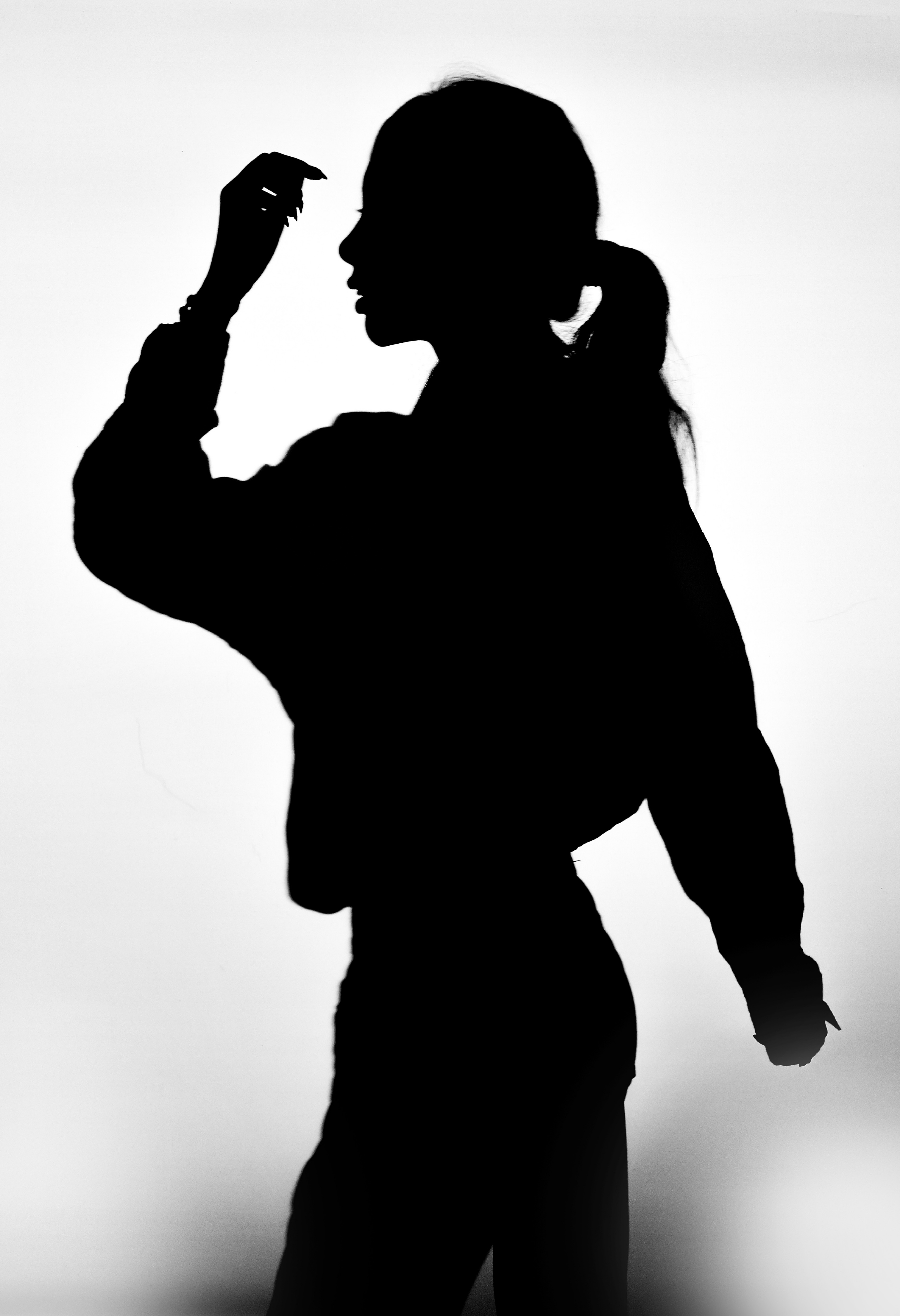 钟汉良|周末2天6个瓜！公开秀恩爱，被曝离婚，被疑敛财，都是大瓜