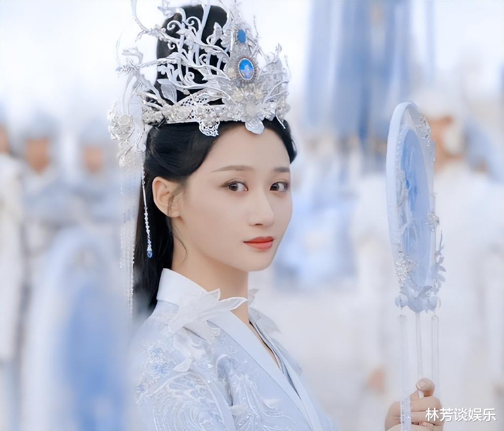 星落凝成糖|《星落凝成糖》收官3月,女配翻身做主角,男主搭档26岁绝色女神