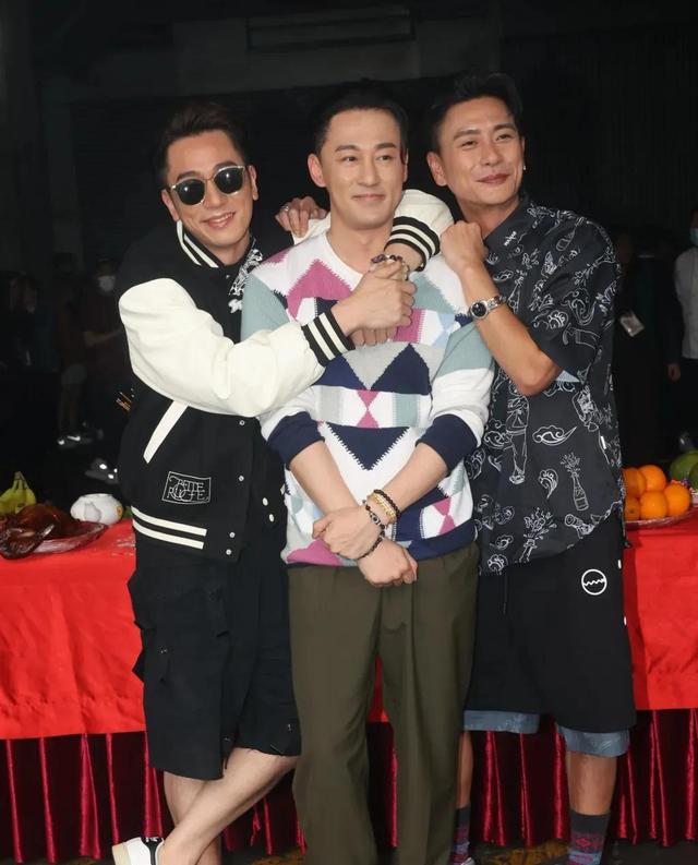 赵樱子|港媒吐槽赵樱子脸皮厚蹭热度，引吴卓羲不满，黄宗泽林峯却无所谓！