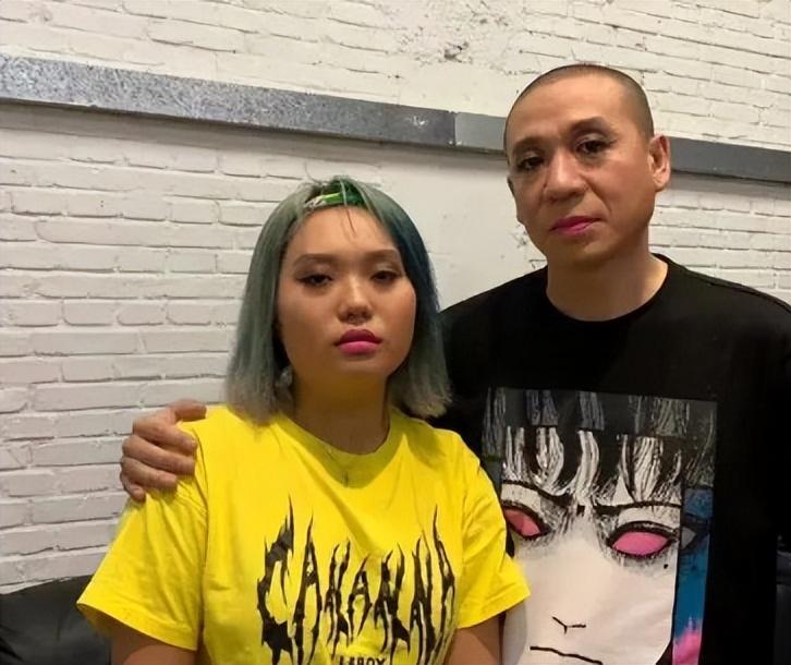 |赚再多的钱,出再大的名,也“救”不了李雪琴 !