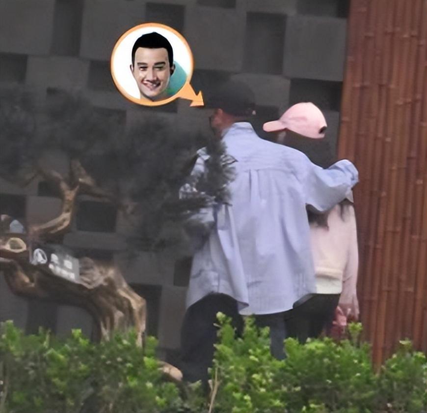 姚笛|旧情复燃？文章疑似与姚笛复合，俩人搂肩牵着手出游还一同回酒店