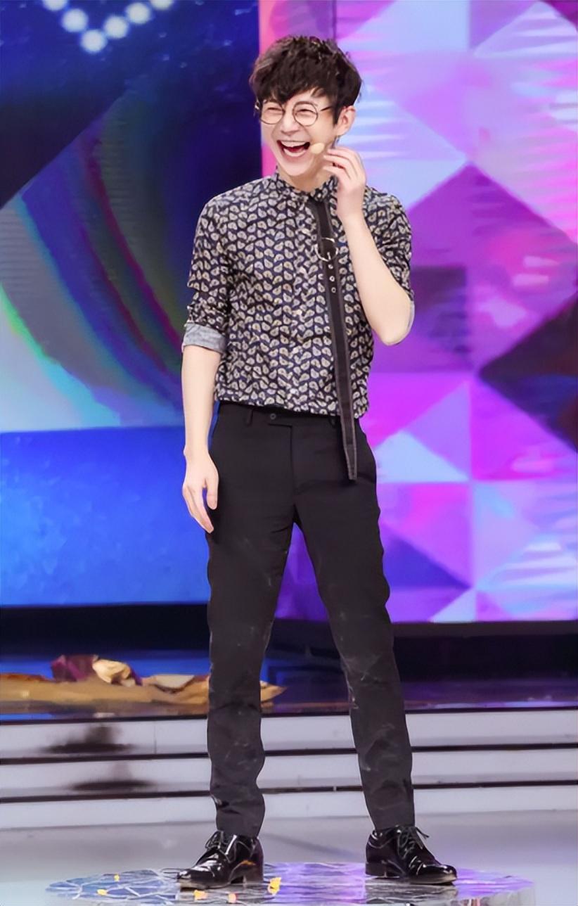 何炅|娱乐圈的人走茶凉,在何炅的身上体现得淋漓尽致!