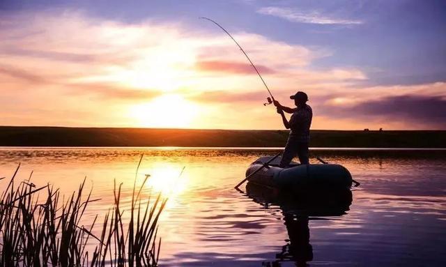 鲫鱼|雨水 | 钓鱼好时节将至,野钓时注意这四点