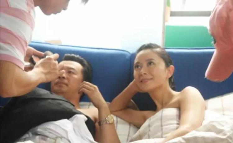 明星|6位明星的狱中生活:生活24小时被监控,毫无隐私可言