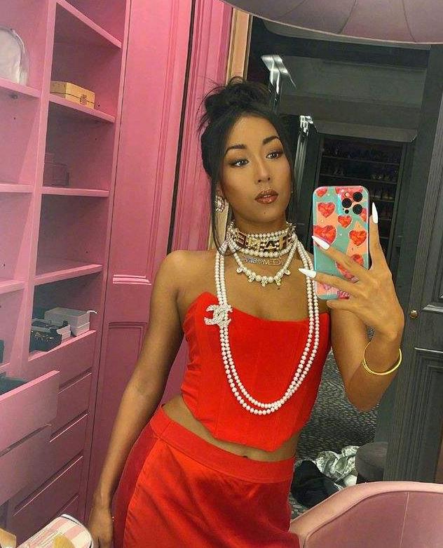 满嘴谎话、知三当三,娱乐圈的混乱,在吉克隽逸身上体现得淋漓尽致!