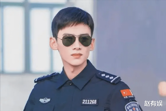 内地7位过气艺人现状:卑微求工作,哭诉穷到只剩100万