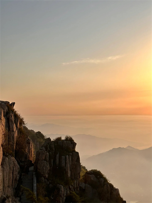 日出|情侣爬泰山看日出拍照
