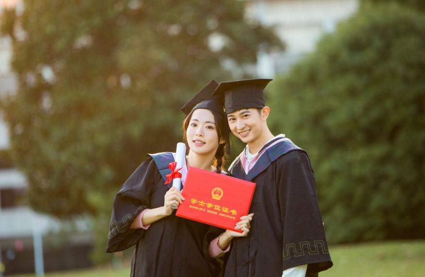 求职|“再也不会和大专生相亲”！来自研究生自述，评论区一边倒支持