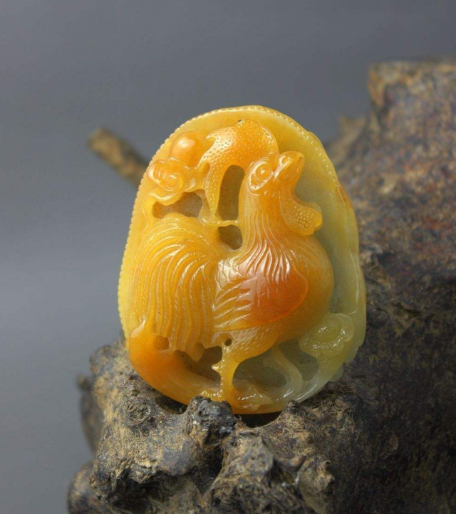 翡翠|绿肥红瘦,浮翠流丹,五彩缤纷的翡翠藏着怎样的四季风情?