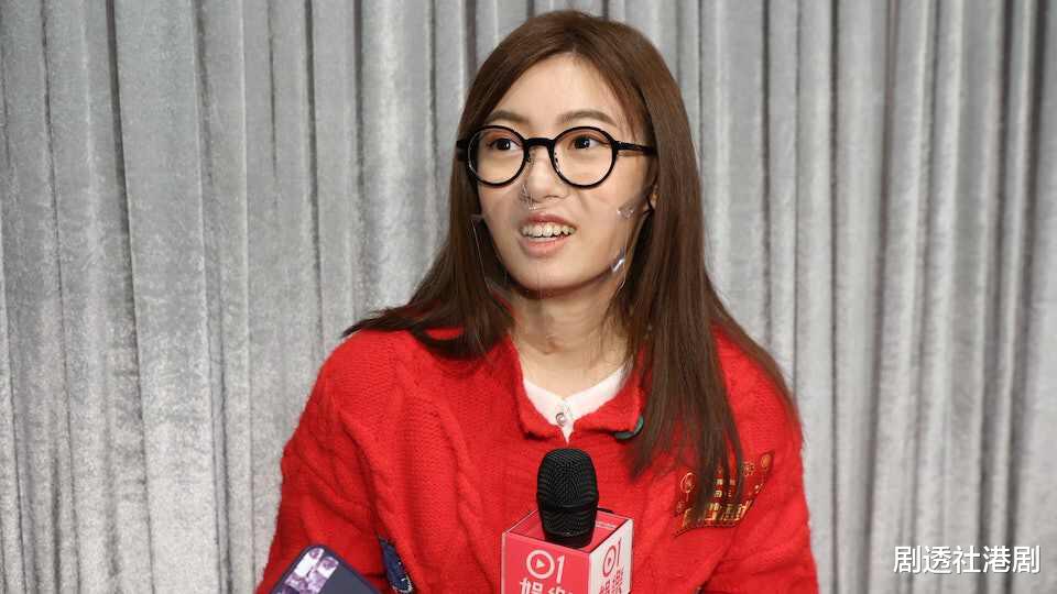 TVB|TVB小花因上学欠债200万变负资产,表演浮夸遭网友吐槽演技差