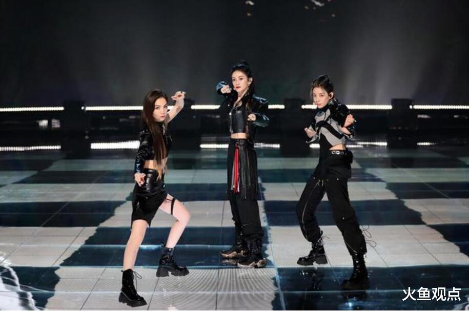 《浪姐4》后谢娜疑崩溃?张杰霸气呼唤妻子“回来”,评论区沦陷