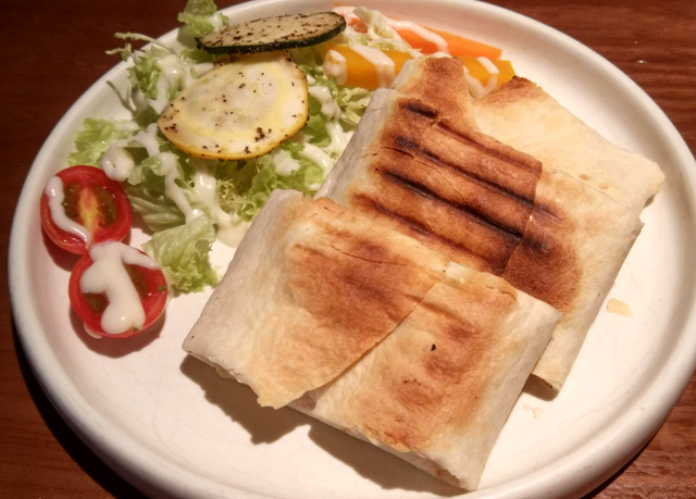 为什么说半夜醒来，别看时间、别喝水？医生：别不信