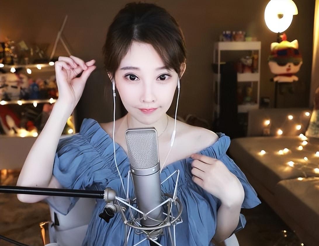 千万粉丝的冯提莫曝患癌症晚期,消失半年多次想轻生,引发网友争议