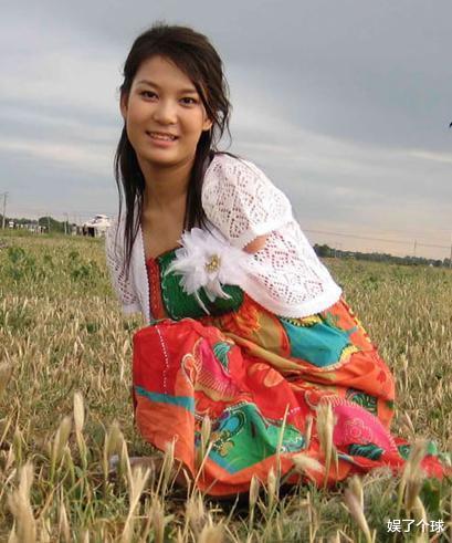 非诚勿扰|非诚勿扰：23岁无臂美女，台上牵手帅气小伙，下台不久遭甩，现状如何