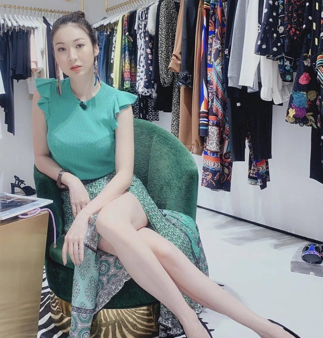 她是马来西亚拿督女儿，家族资产8亿，又靓又会投资，因异地离婚！