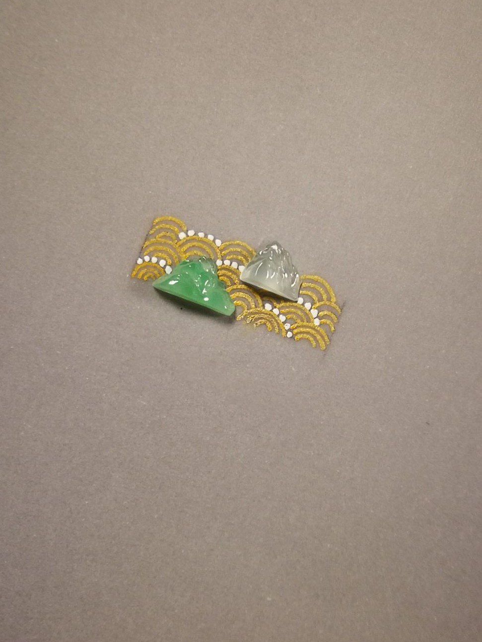 翡翠戒指：山海之旅，四季的永恒