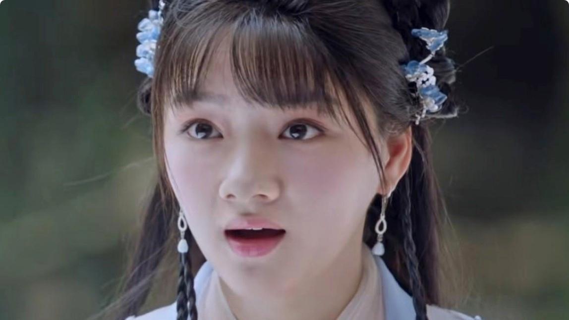 变瘦是最好的医美，24岁任敏瘦成一张高级脸，红毯一秒美出圈