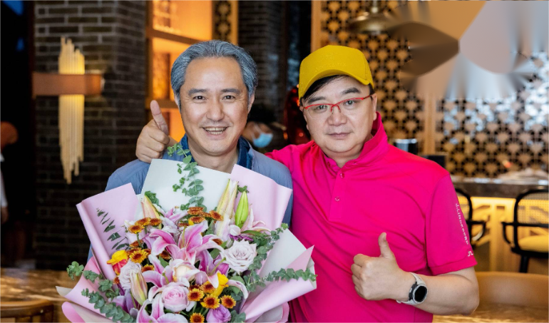 他演了25年恶霸,46岁仍单身,向父母再三保证:我是性取向正常的男人