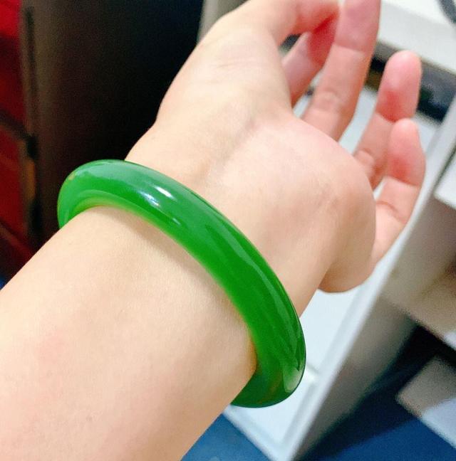 代表“财大气粗”的几种“玉石”，很多人都难以拥有一种