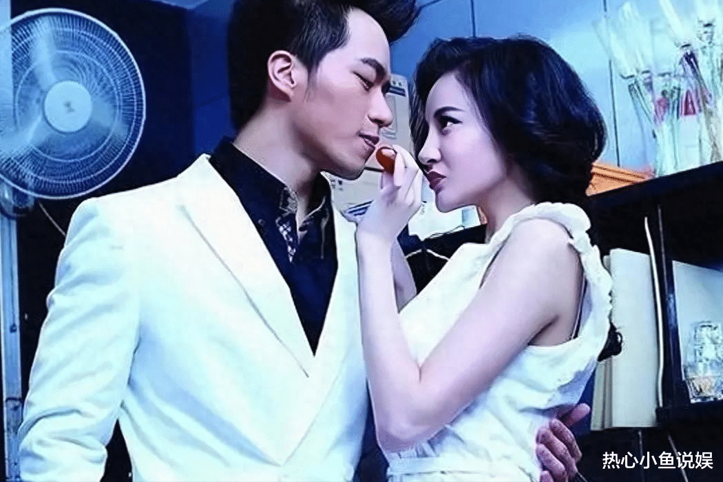 刘雨欣：以“胸”器搏出位的第一人，填满了每一位80后青春