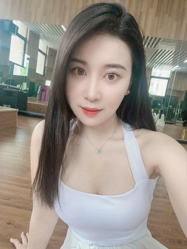 30岁女人要保持身材肯定要健身啦宝贝们加油呀一起健身