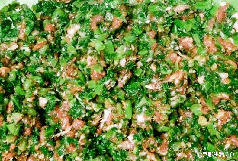 萝卜|入伏前后,遇见这菜别手软,比萝卜营养,比鸡毛菜脆嫩,老少皆宜,别不懂吃!