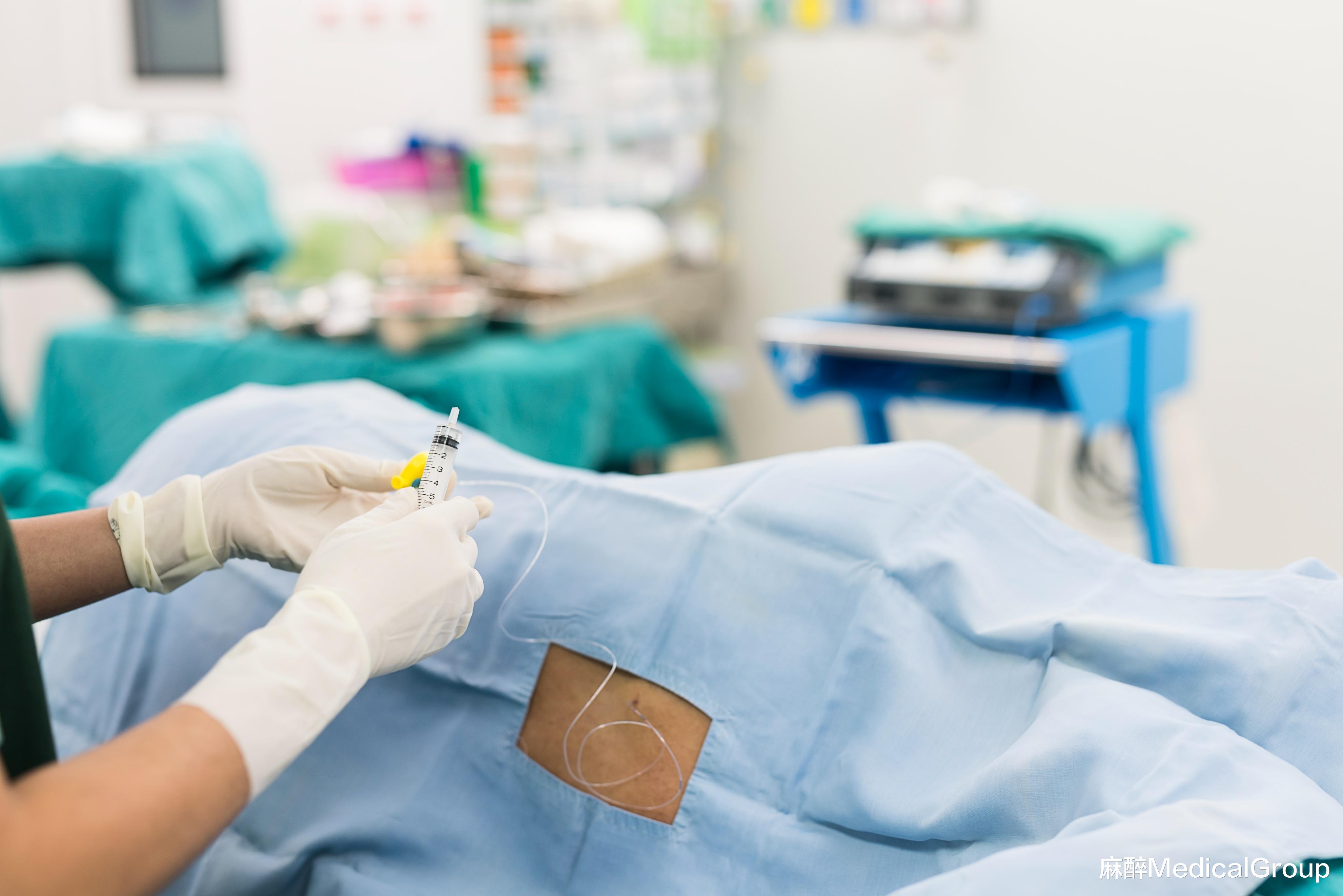 医生|手术麻醉过程中发生意外情况，如何选择新方案让医生陷入两难抉择