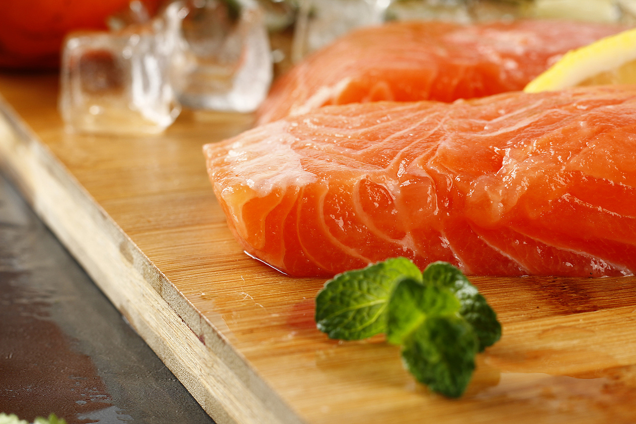 4种自带“黄体酮”的美食,中年女性要多吃,美容养颜显年轻