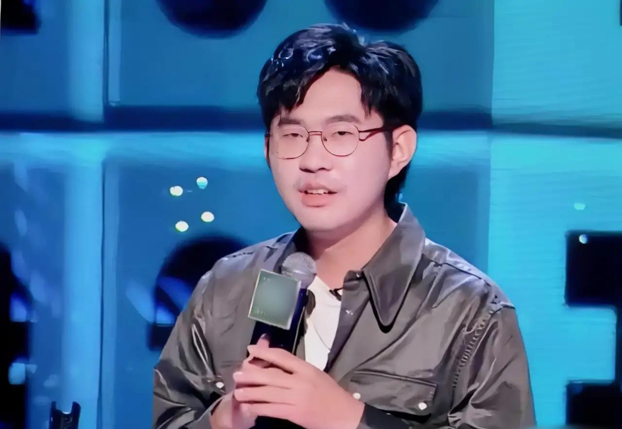 |笑果文化被罚款后李昊石真实身份被曝是日本人,一切都好解释了