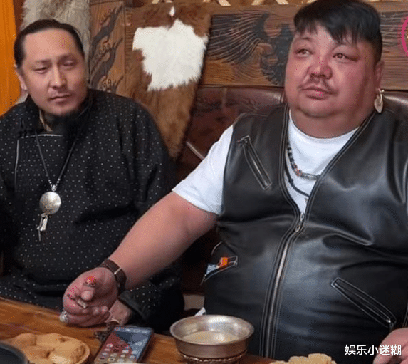 |网红恩克自曝4个月吃110只羊，面部黑斑加重、疣增多，健康引担忧