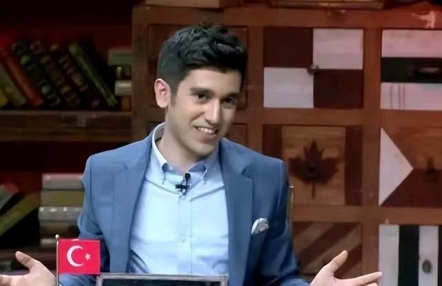 非正式会谈|唐小强在土耳其地震被埋后，好友发文怒斥媒体：不要吃人血馒头了