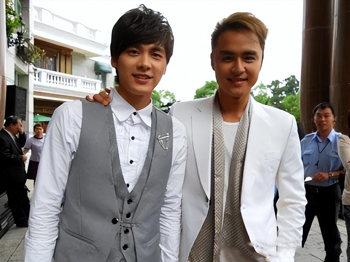 “封杀”不到1年，再看李易峰现在的处境，很可恨，但也很可悲！