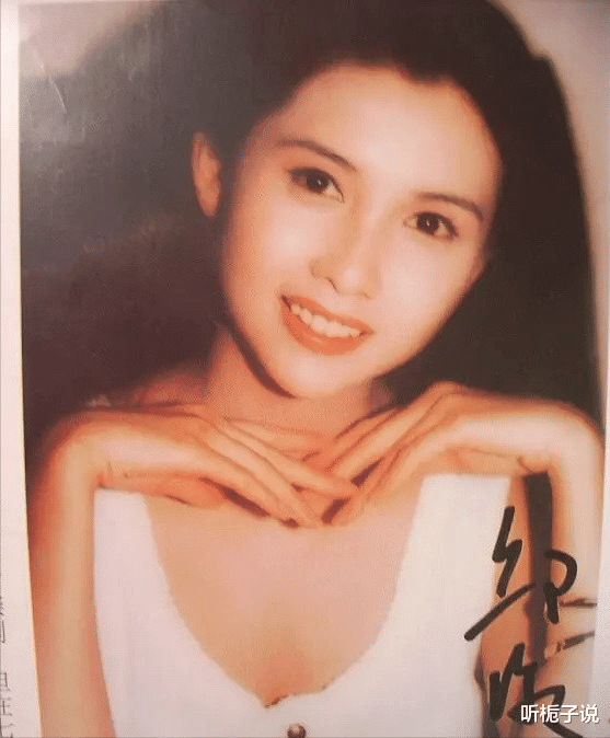 邱淑贞|邱淑贞大女儿近照曝光!现身机场,身材高挑颜值较高,已签约公司