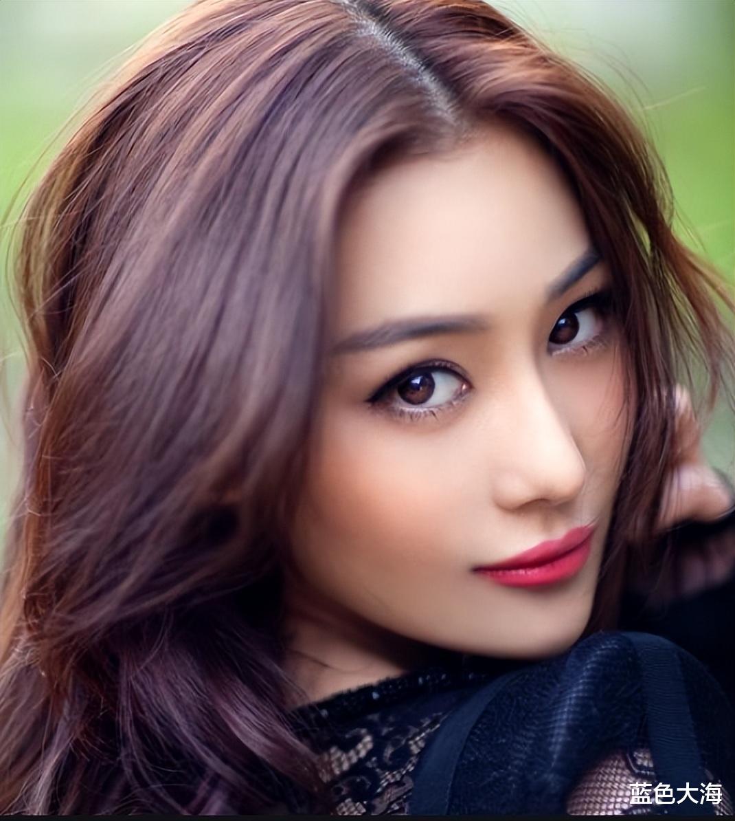 张馨予|张馨予:一手烂牌打出王炸,她的“清醒”值得我们深思