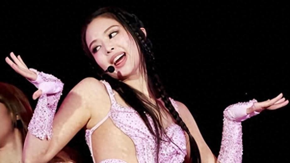 没想到一场疯马秀，把韩国女星遭遇的“性暴露”，彻底揭开