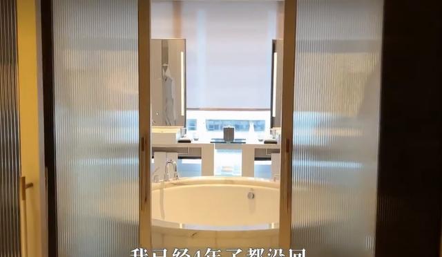 钟丽缇|钟丽缇痛哭风波后回香港,带女儿见闺蜜,给保姆送礼物惹哭对方