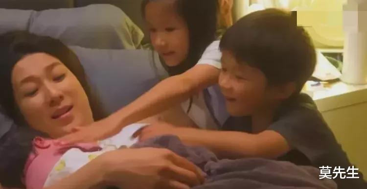 钟嘉欣|钟嘉欣公开家中生三胎过程惹争议,被指高调炫富,网友:不切实际