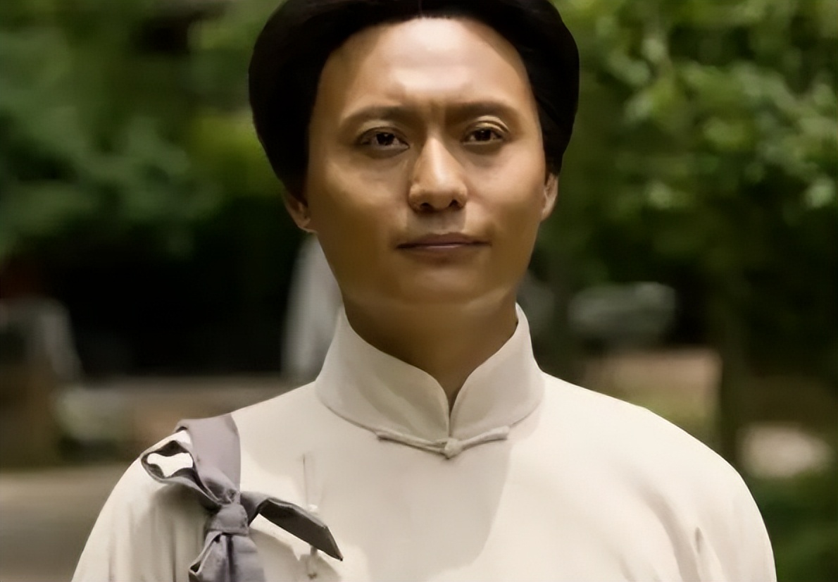 两大卫视联播!35集大剧来袭,这是《亮剑》后我唯一想追的战争剧