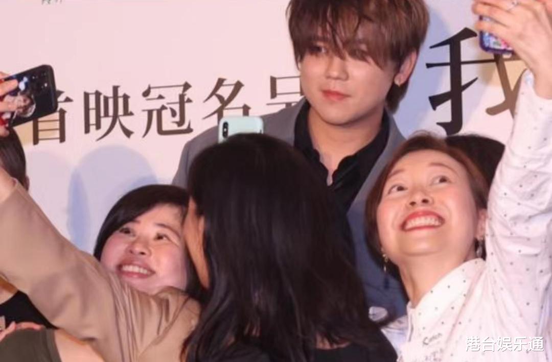 香港最新一周票房:顶流姜涛新作打败好莱坞电影,强势夺取周冠军