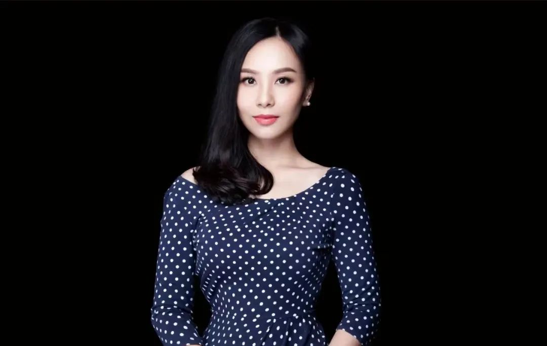 现实版庶女斗倒嫡子？最强港圈豪门女继承人的手腕是真的绝...