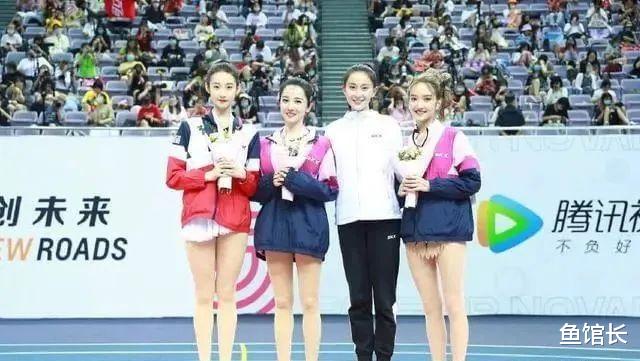 官宣!退圈嫁给妈宝男,没想到对方还有个私生子?