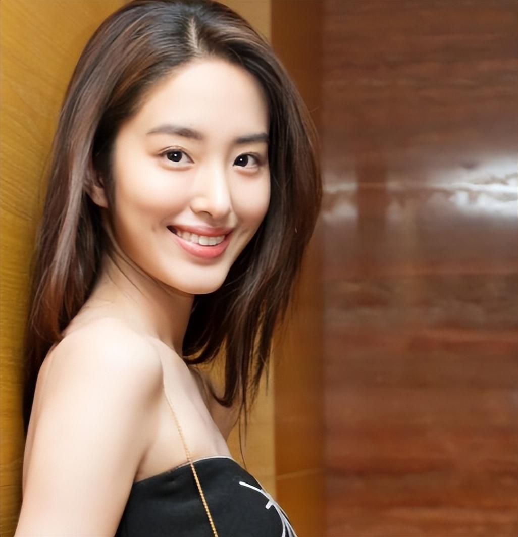 《芳华》走出的3位"冯女郎",资源境遇天差地别,谁是最大赢家 - 娱乐