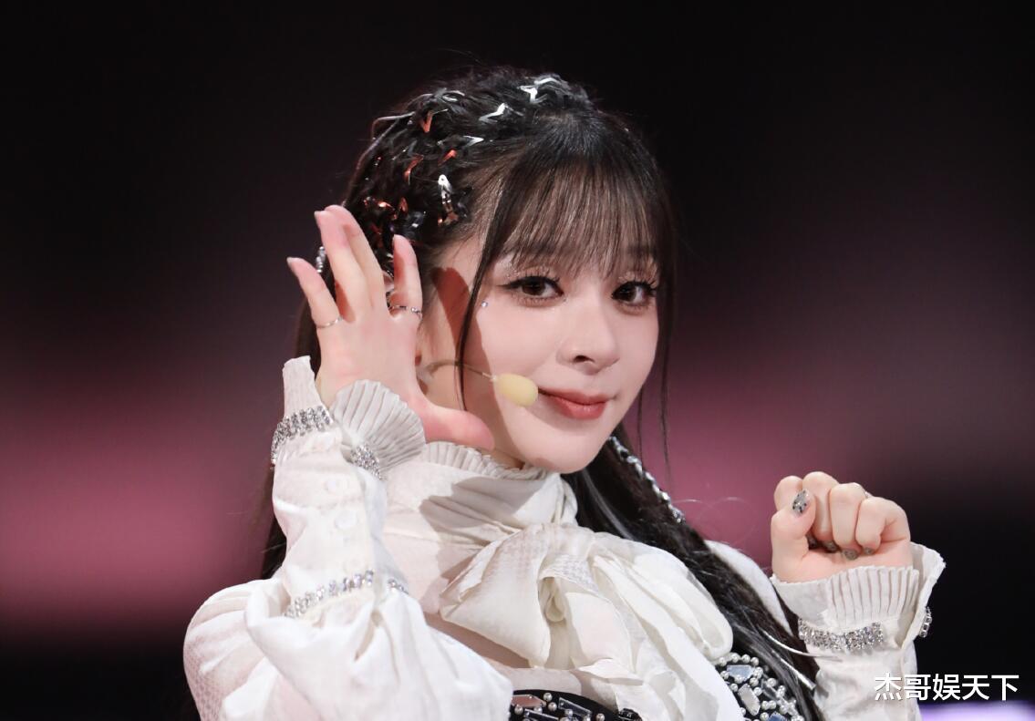 《乘风》接近尾声,4人成功镀金,3人不如不来,1人注定昙花一现